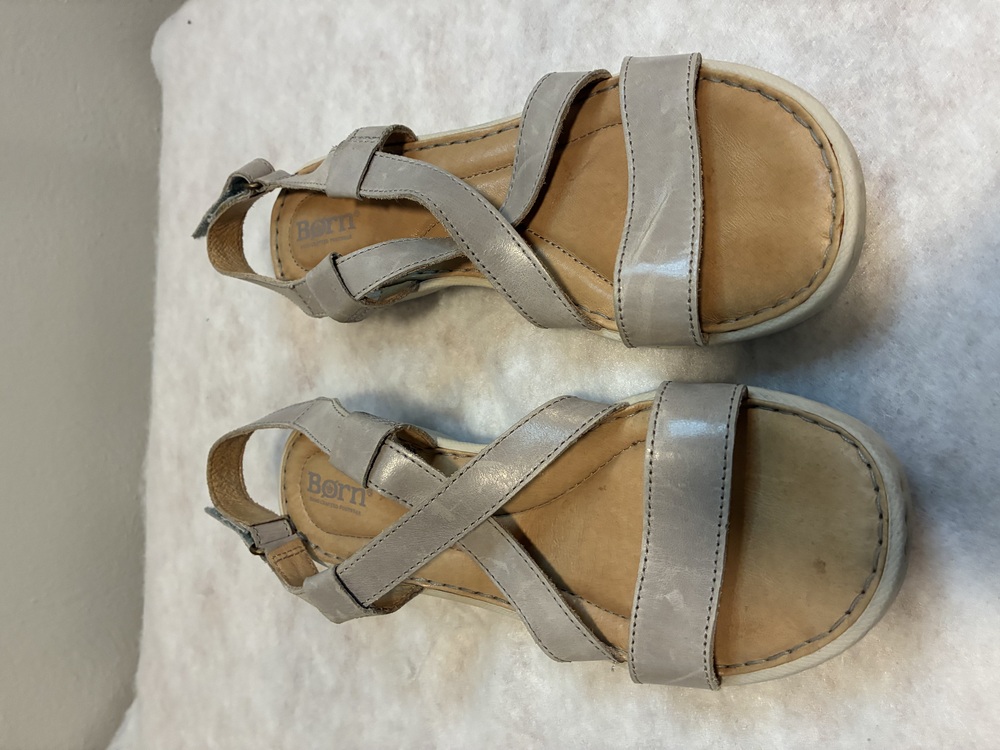 Born Idella wedge leather sandals. Color- stone, Size 8. Chic and trendy comfort